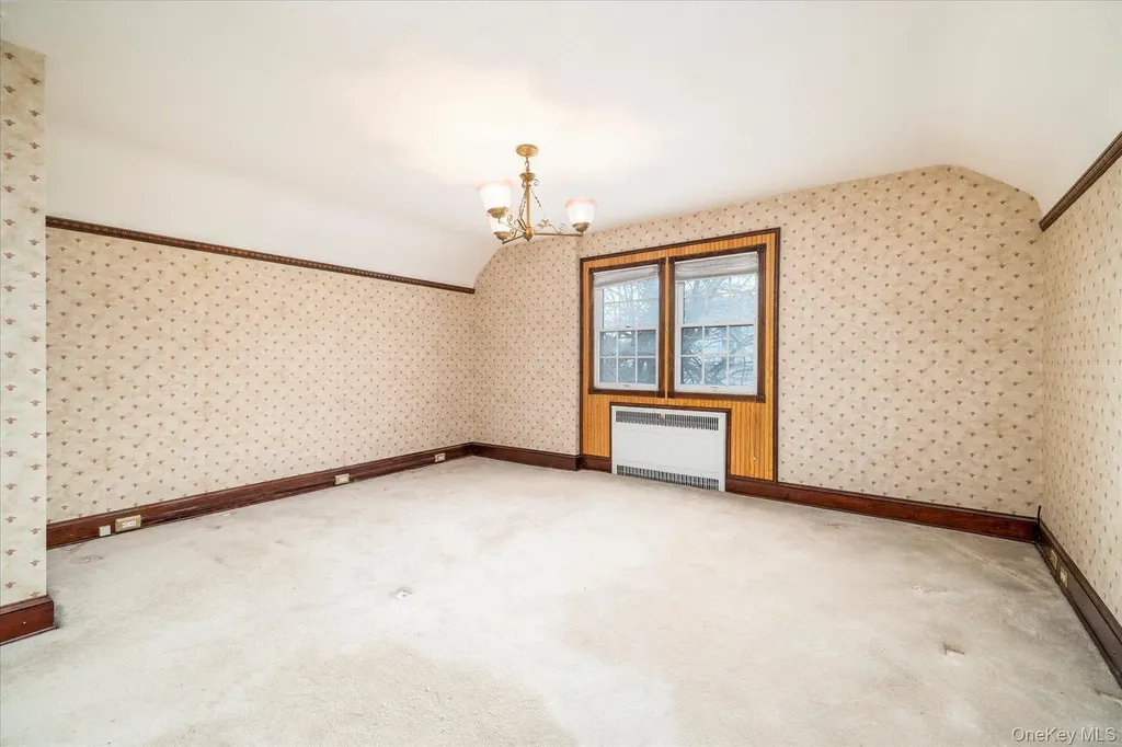 40 Horton Street Malverne NY 11565