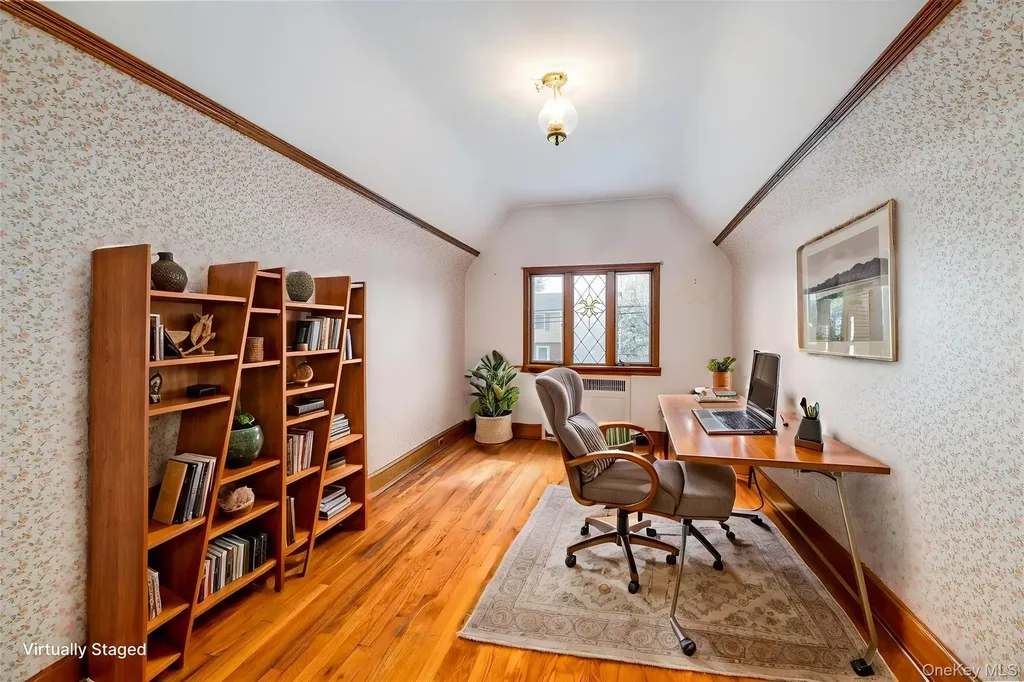 40 Horton Street Malverne NY 11565