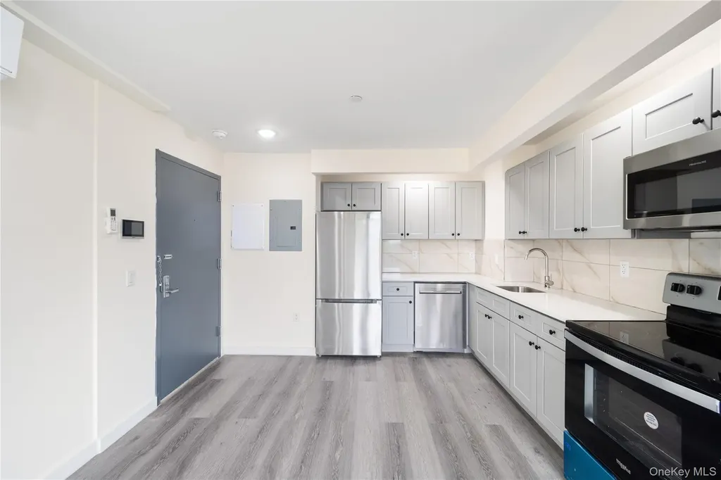8623 Flatlands Avenue Brooklyn NY 11236