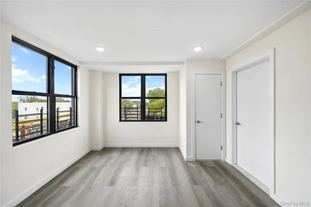 8623 Flatlands Avenue Brooklyn NY 11236
