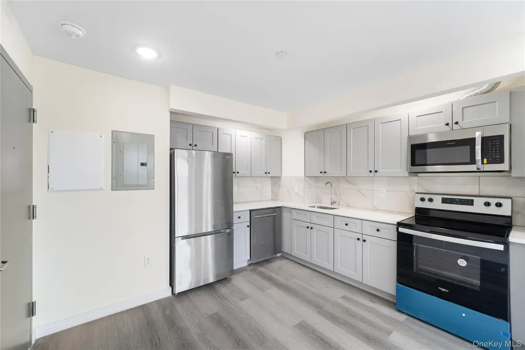 8623 Flatlands Avenue Brooklyn NY 11236