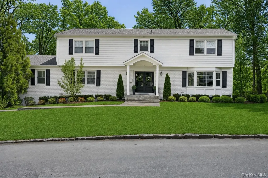 12 S Canterbury Road S Harrison NY 10528
