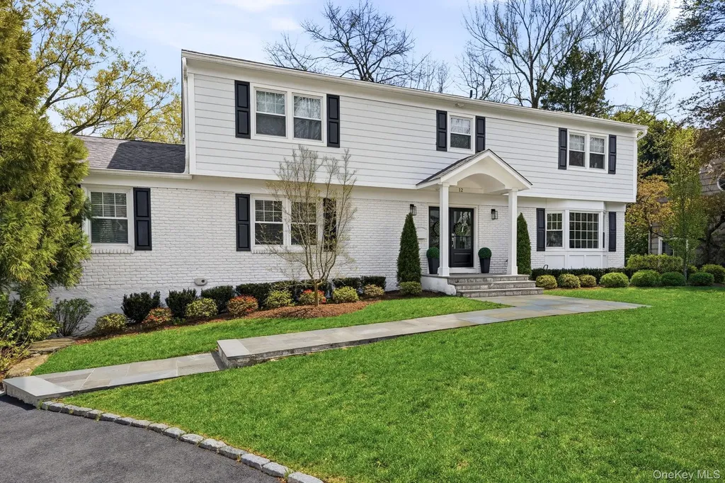 12 S Canterbury Road S Harrison NY 10528