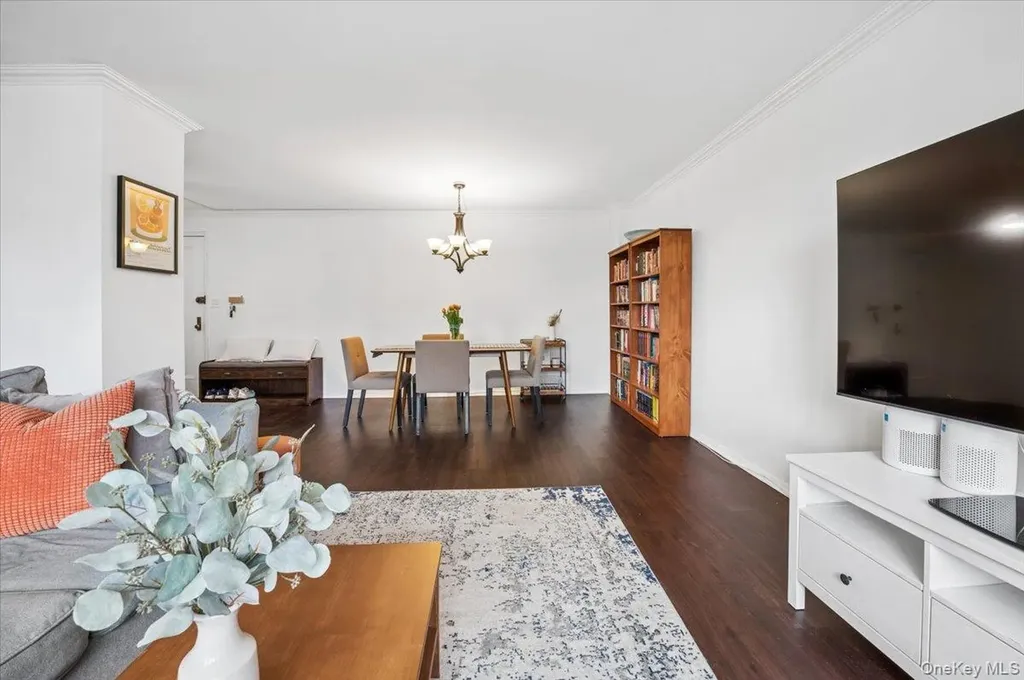 3135 Johnson Avenue Bronx NY 10463