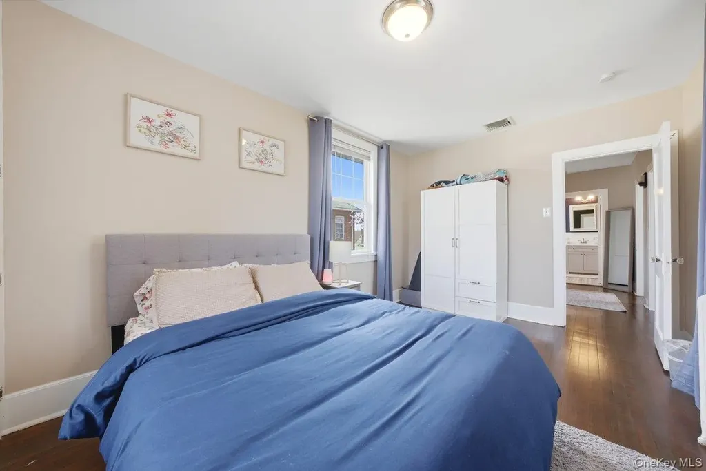 107 Edgewood Avenue Yonkers NY 10704
