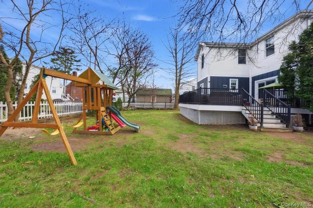 107 Edgewood Avenue Yonkers NY 10704