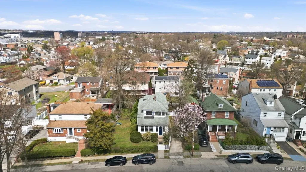 107 Edgewood Avenue Yonkers NY 10704