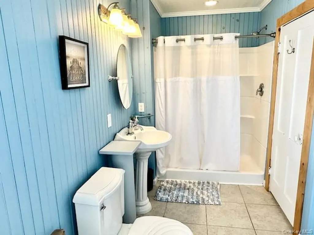 2898 Edgemere Drive Call Listing Agent NY 14612