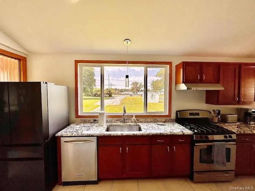2898 Edgemere Drive Call Listing Agent NY 14612
