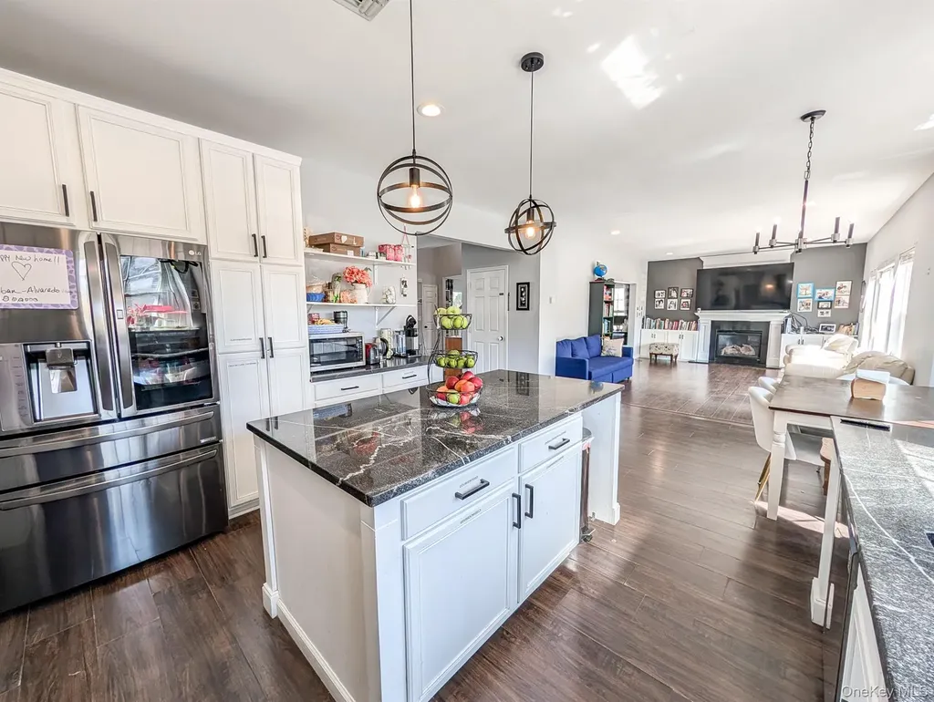 71 Elm Avenue Coram NY 11727