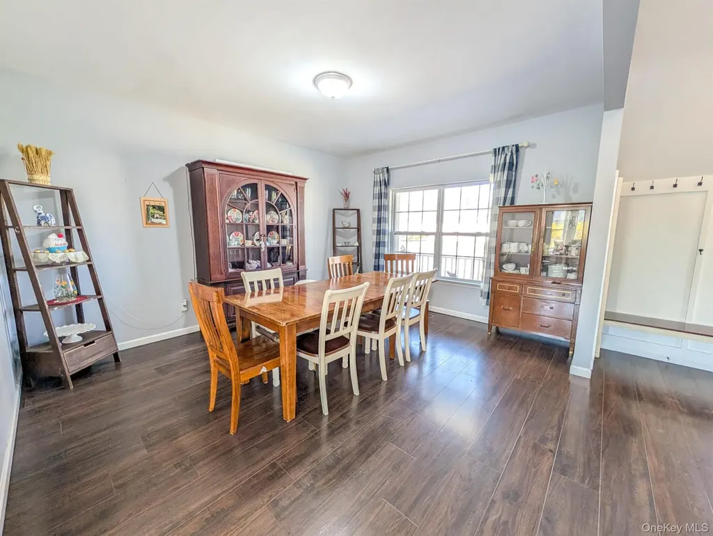 71 Elm Avenue Coram NY 11727