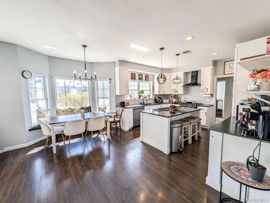 71 Elm Avenue Coram NY 11727