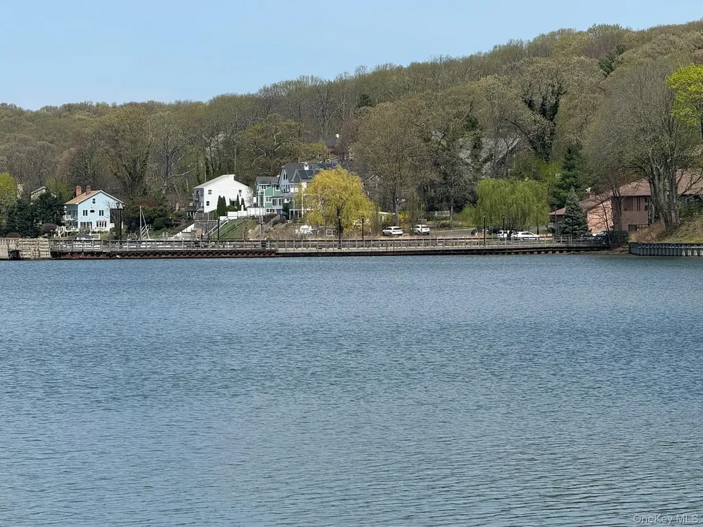 54 Westfield Drive Centerport NY 11721