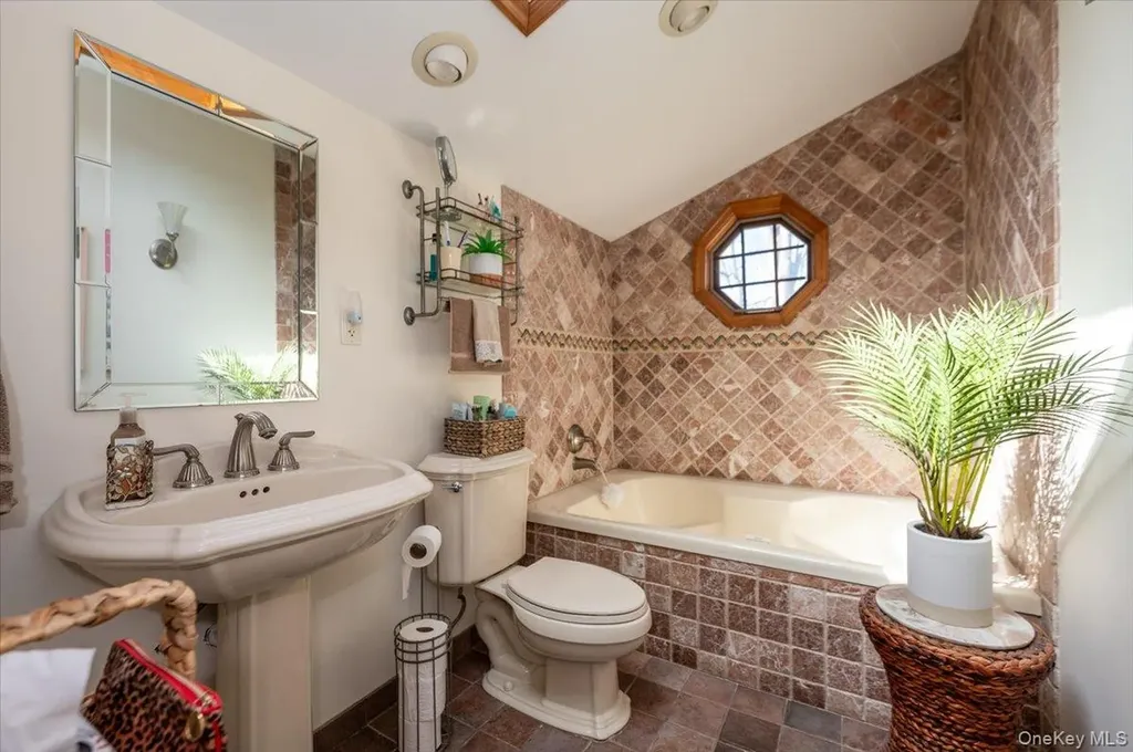 76 Beatrice Avenue West Islip NY 11795