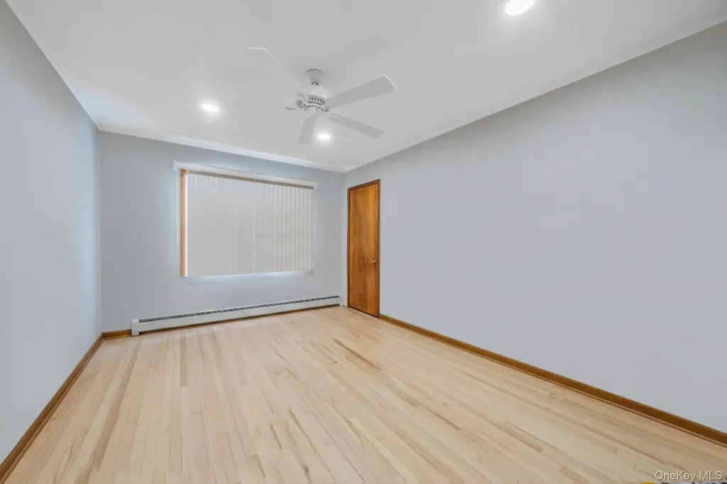 159 Shady Lane Smithtown NY 11787