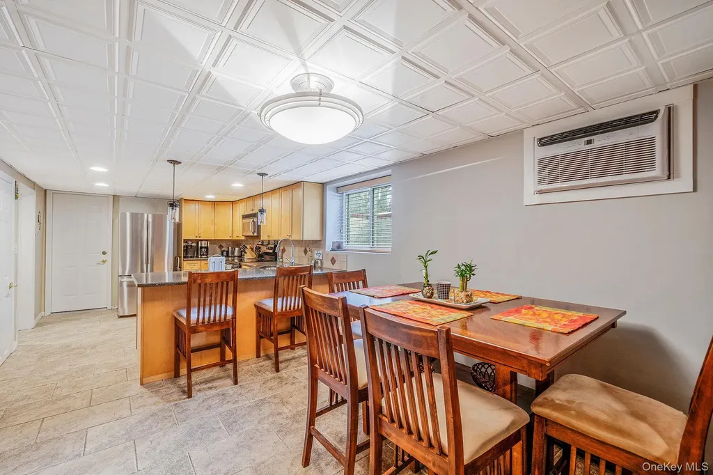 159 Shady Lane Smithtown NY 11787