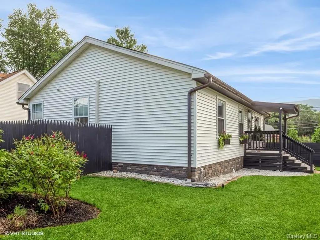 8 Townsend Street Beacon NY 12508