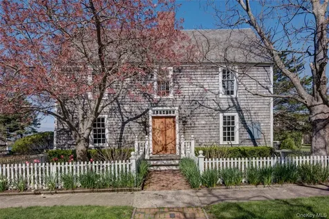 1970 Village Lane Orient NY 11957