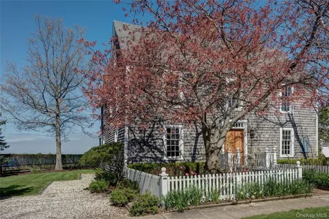 1970 Village Lane Orient NY 11957