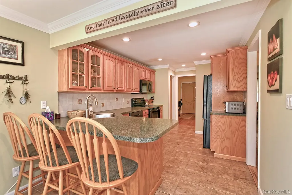 182 Siegel Boulevard Babylon NY 11702