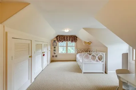 247 N Mabbettsville Road Millbrook NY 12545