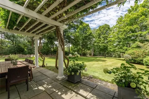 247 N Mabbettsville Road Millbrook NY 12545