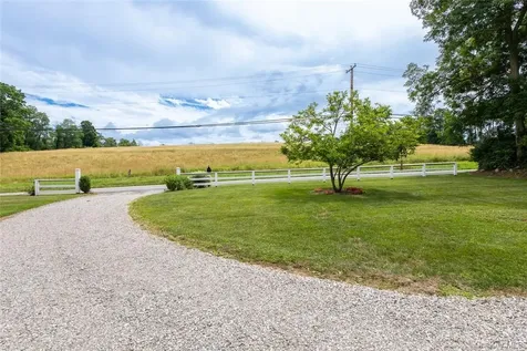 247 N Mabbettsville Road Millbrook NY 12545