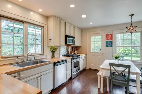 247 N Mabbettsville Road Millbrook NY 12545