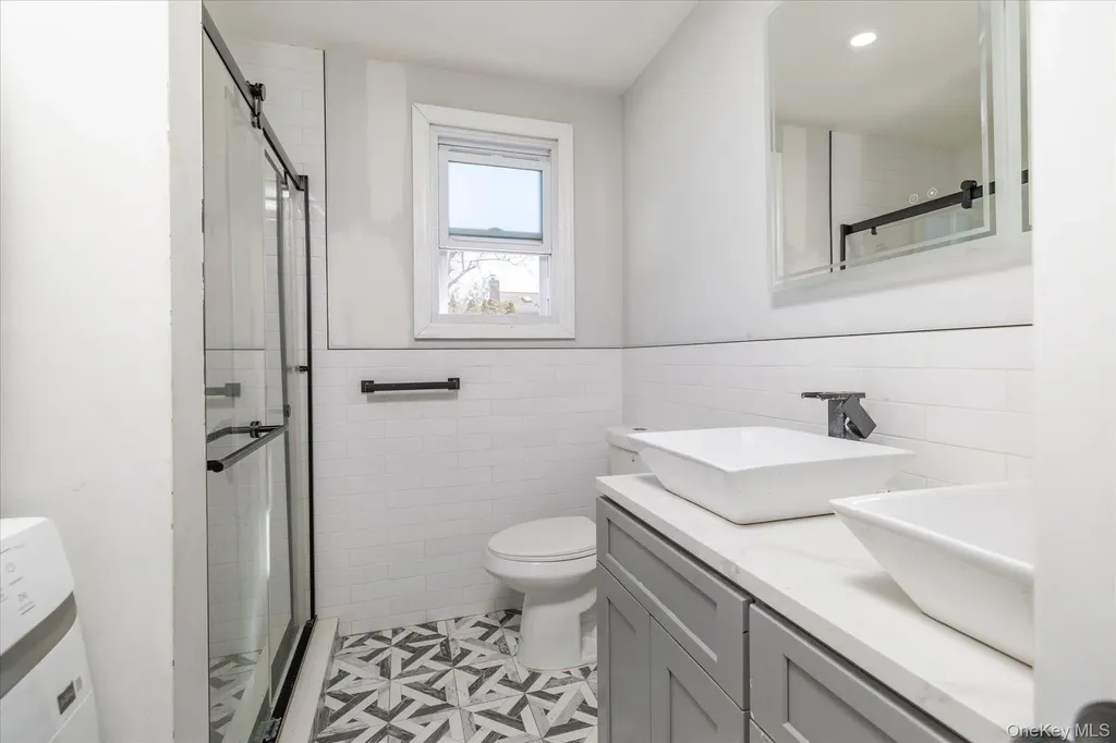 3447 Steven Road Baldwin NY 11510