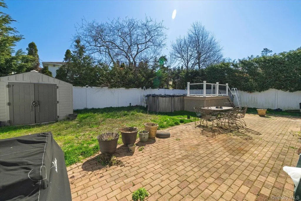 3447 Steven Road Baldwin NY 11510