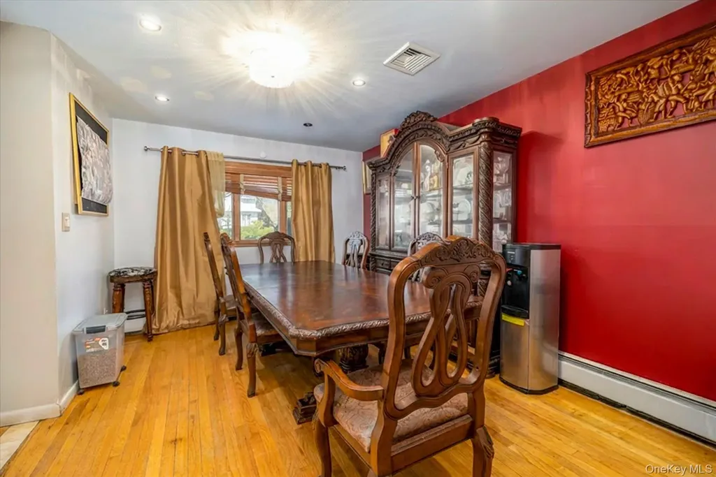 3447 Steven Road Baldwin NY 11510