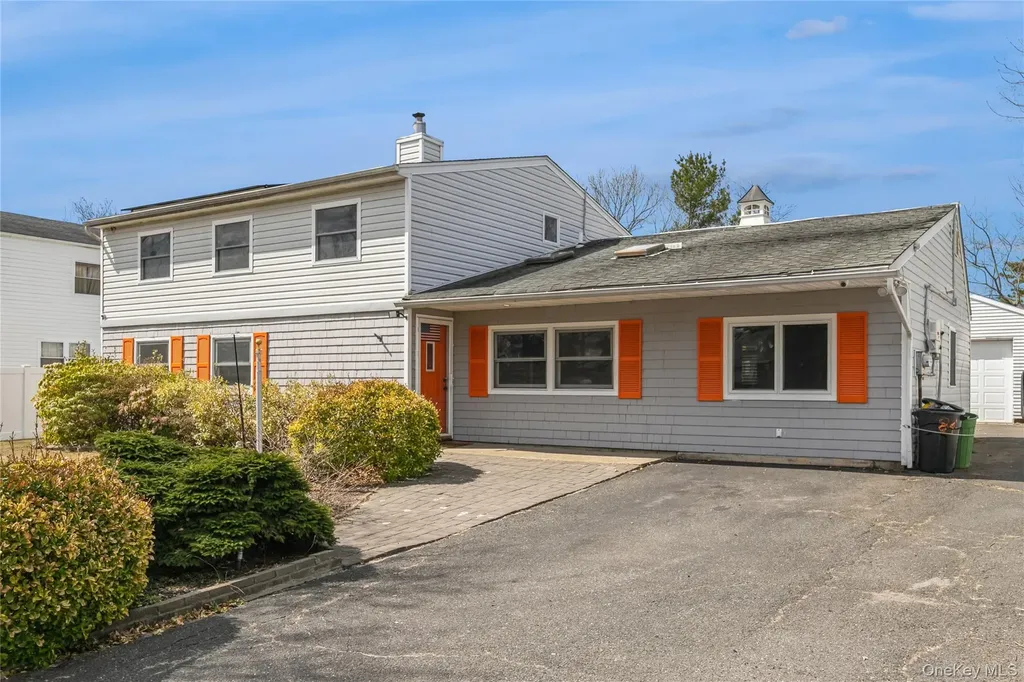 84 Corbin Avenue East Patchogue NY 11772