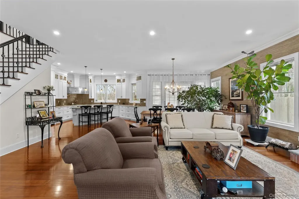 360 Masters Road Laurel NY 11948