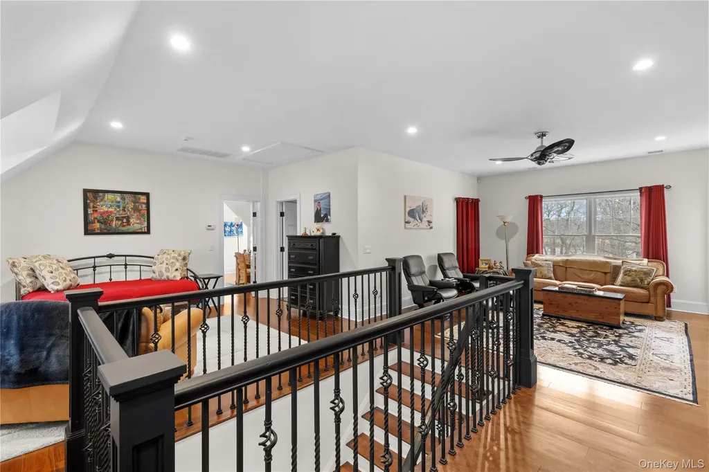 360 Masters Road Laurel NY 11948