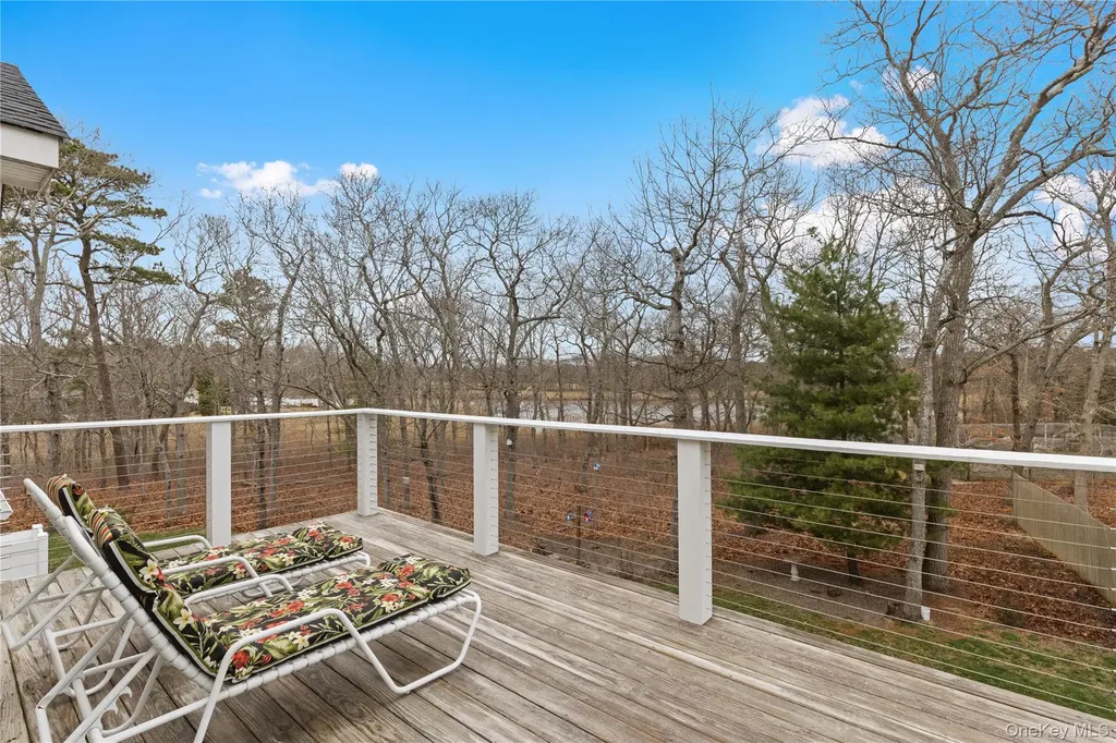 360 Masters Road Laurel NY 11948