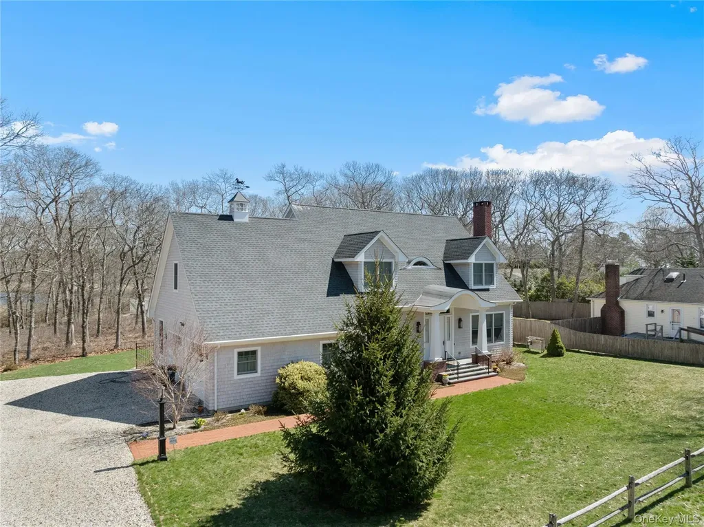 360 Masters Road Laurel NY 11948