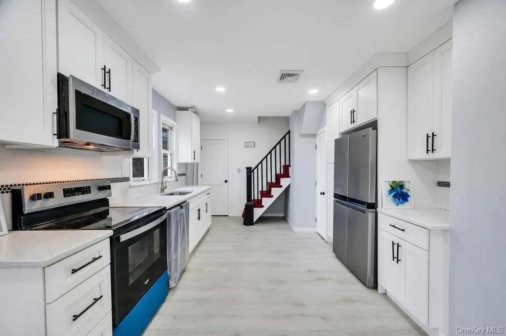 3 Adams Road Central Islip NY 11722