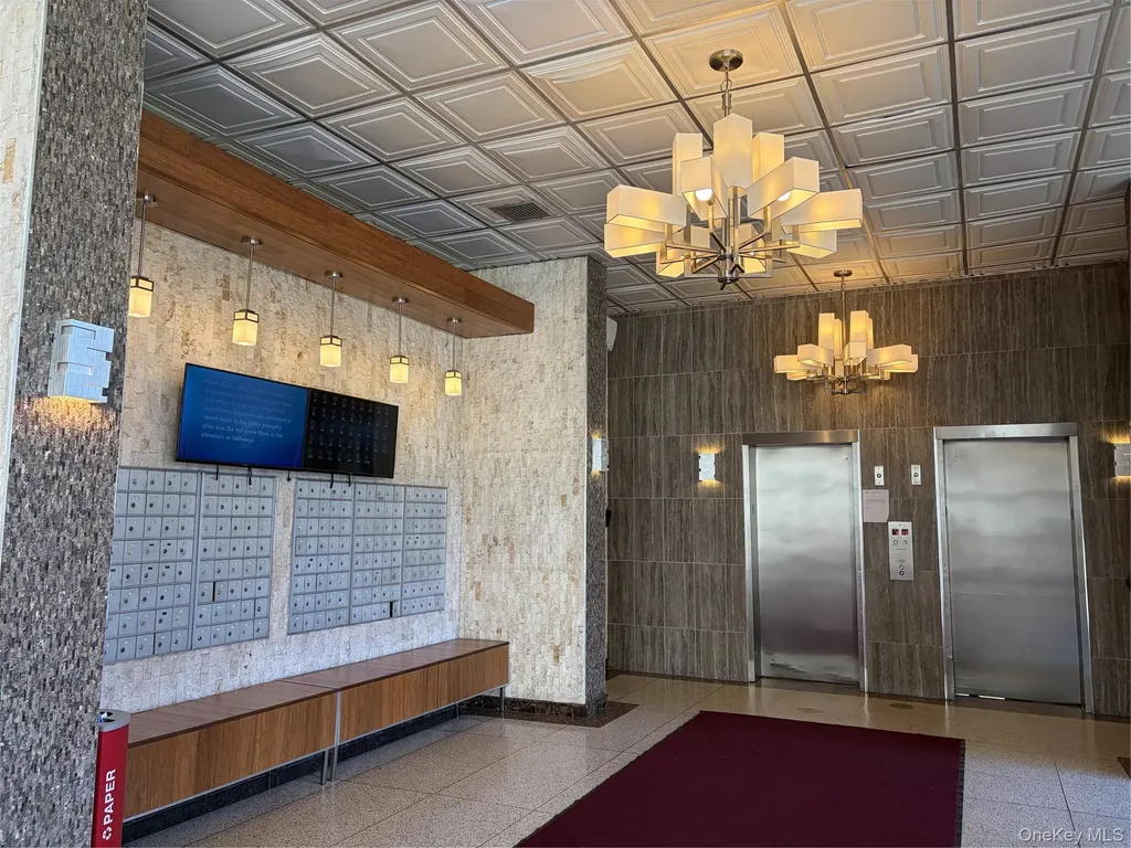 152-18 Union Turnpike Flushing NY 11367