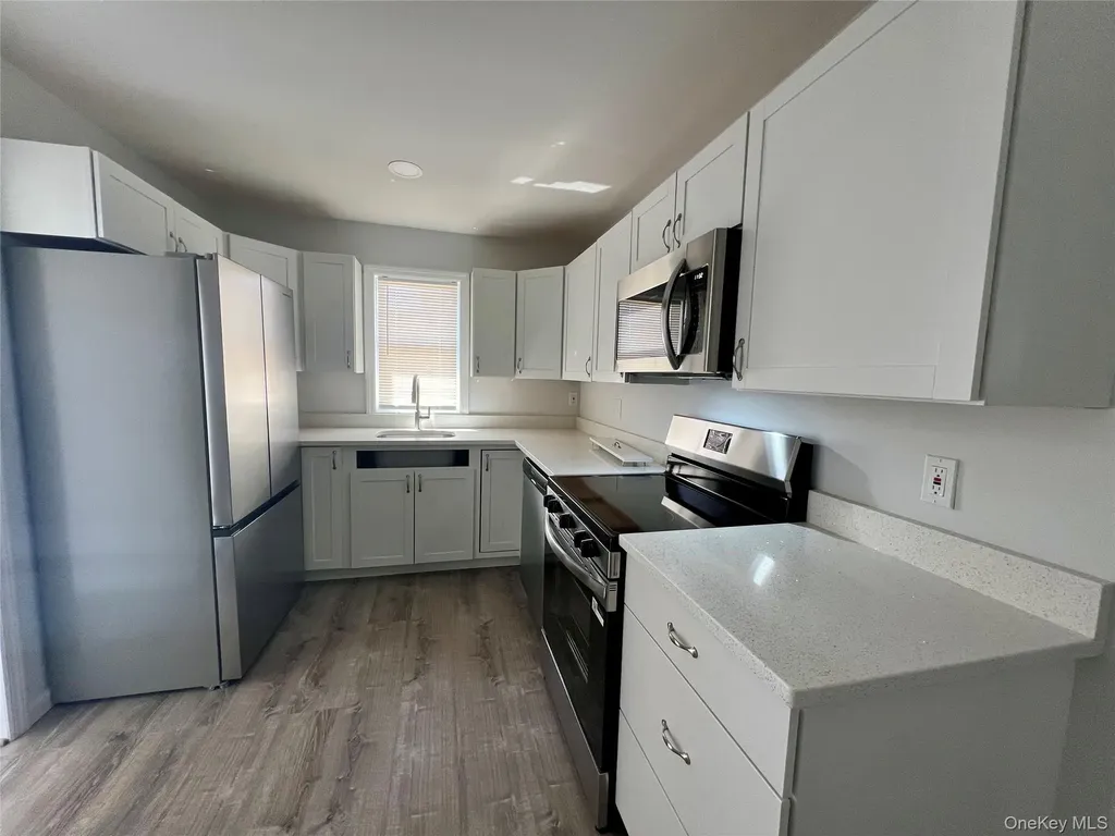 30 Lombardy Drive Shirley NY 11967