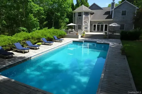 86 Northwest Path Sagaponack NY 11962