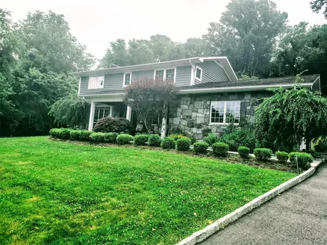 10 Foxwood Lane Thornwood NY 10594