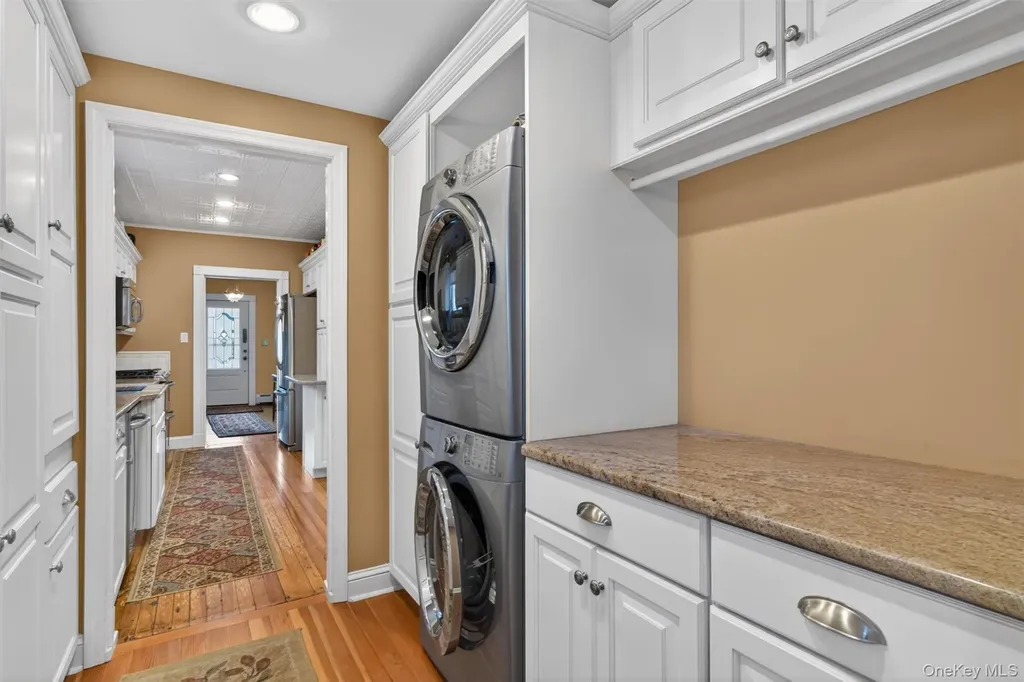 8 Broadway Cornwall NY 12518