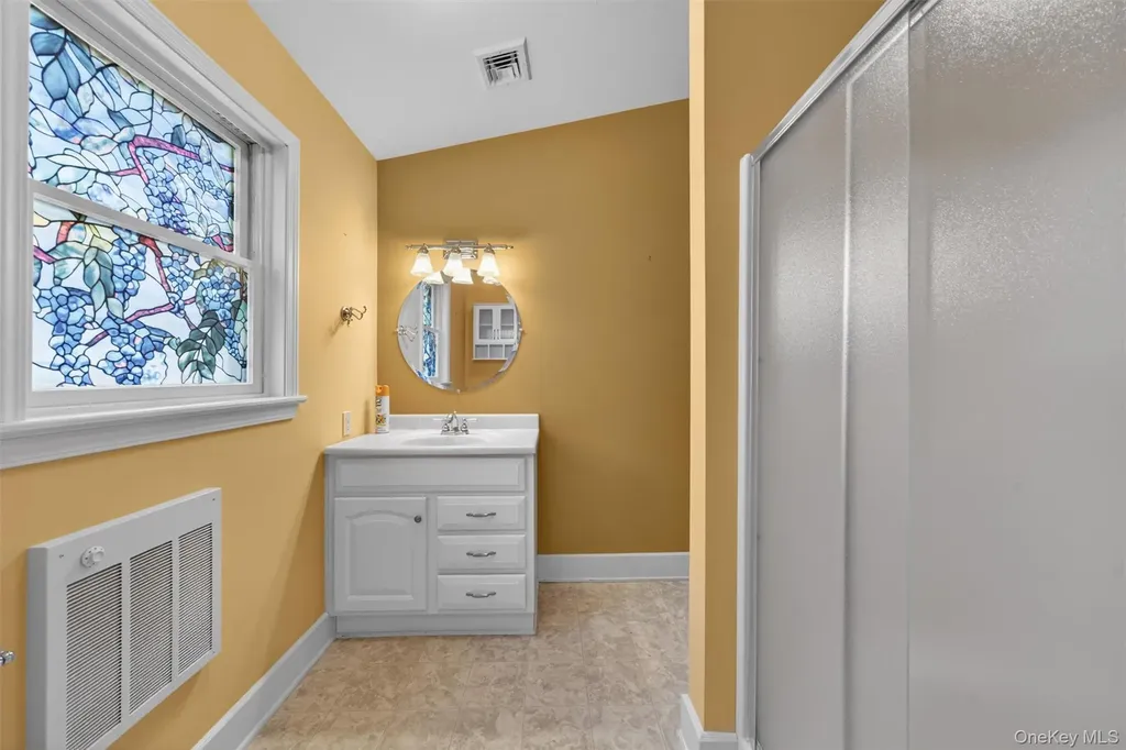 8 Broadway Cornwall NY 12518
