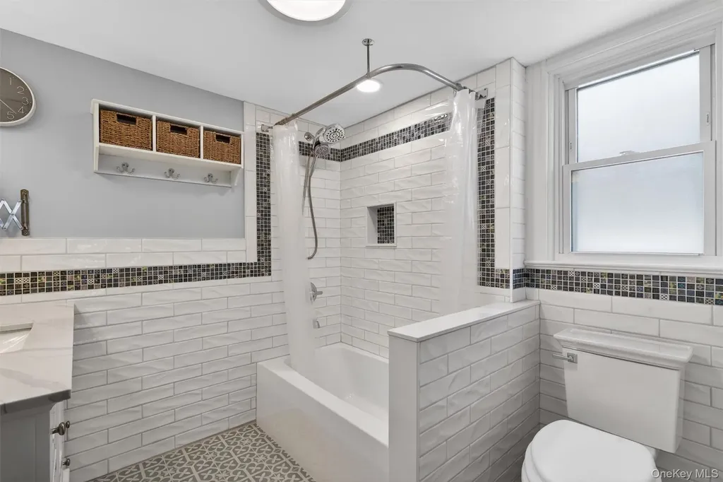 8 Broadway Cornwall NY 12518