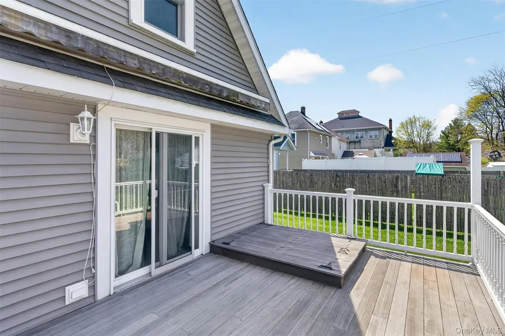 8 Broadway Cornwall NY 12518