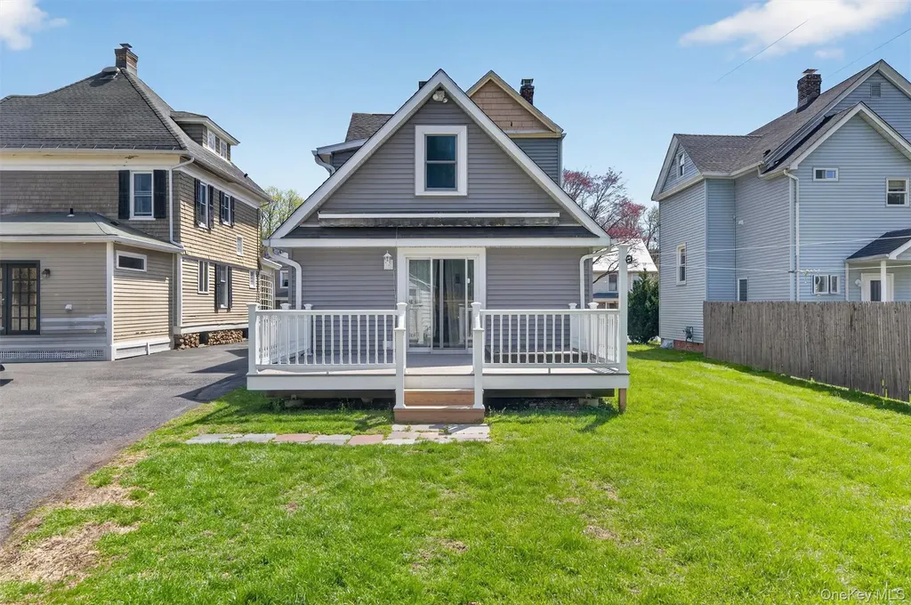 8 Broadway Cornwall NY 12518