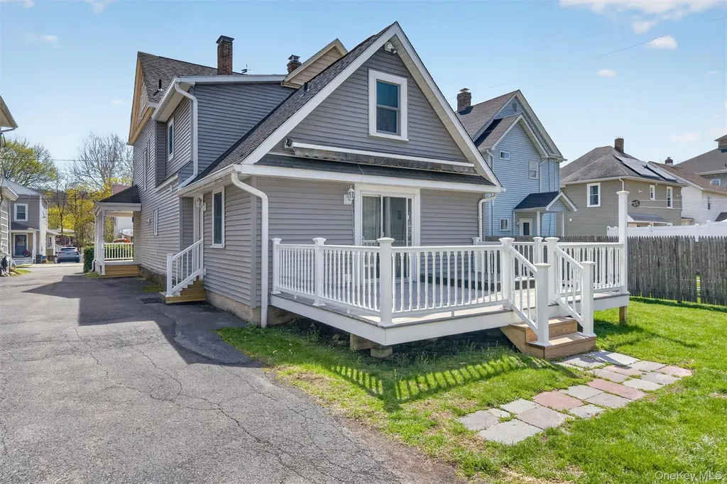 8 Broadway Cornwall NY 12518