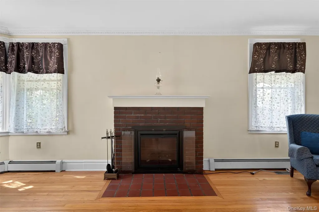 8 Broadway Cornwall NY 12518