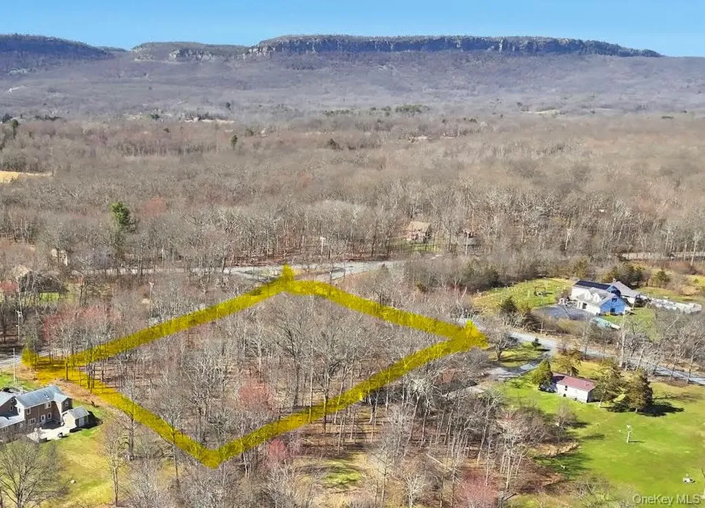 799 Albany Post Road Gardiner NY 12561