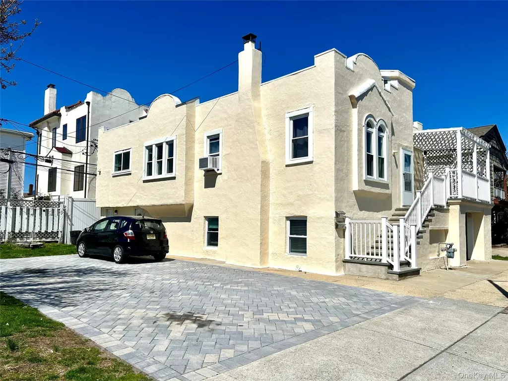 105 Mitchell Avenue Long Beach NY 11561